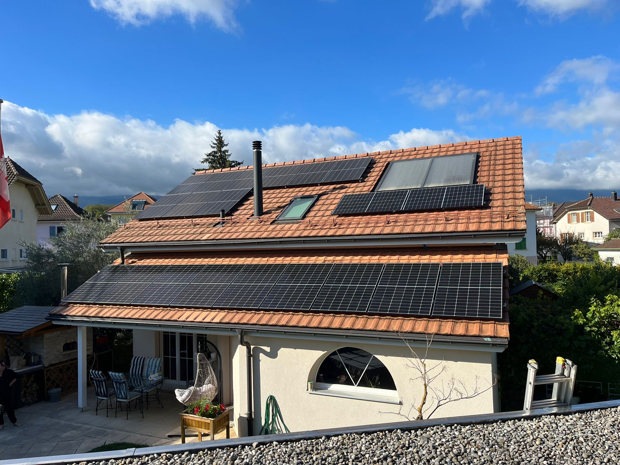 Installation photovoltaïque AMILIA Énergies à Yverdon-les-Bains